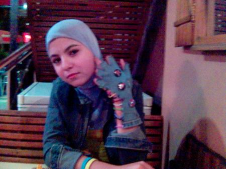 hadi wahde lbant mstilya bzaaaaaaaaf o khiti bzaaaaaaaaaaaf